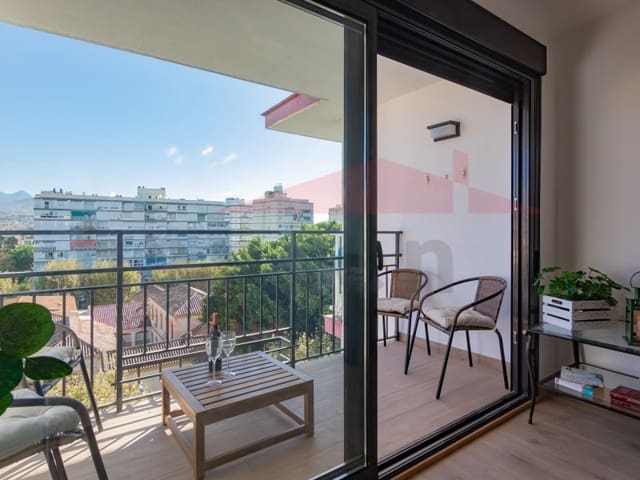 3 slaapkamer Flat te huur in Torre del Mar, Vélez-Málaga - € 1.300 (Ref: 9243528)