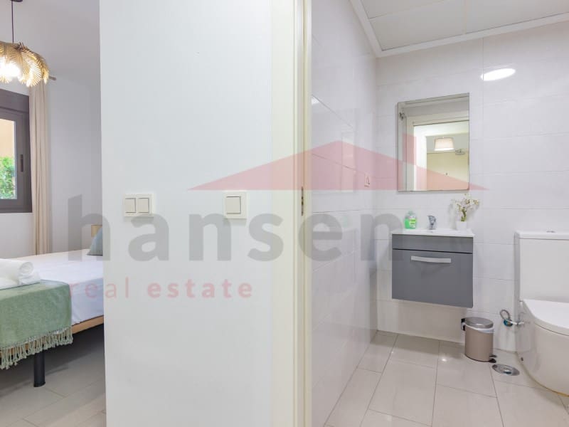 1 makuuhuone Huoneisto vuokrattavana paikassa Torre del Mar mukana 
autotalli - 750 € (Ref: 9247474)