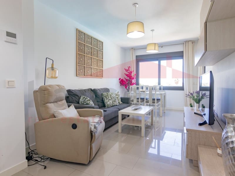 1 makuuhuone Huoneisto vuokrattavana paikassa Torre del Mar mukana 
autotalli - 750 € (Ref: 9247474)