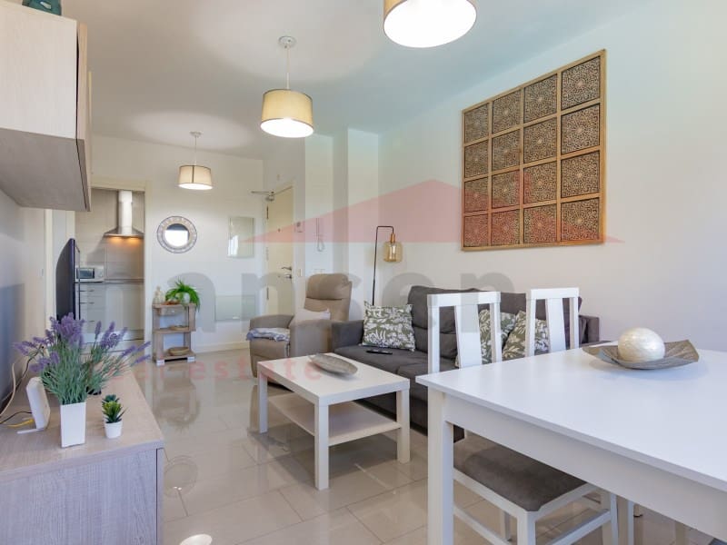 1 makuuhuone Huoneisto vuokrattavana paikassa Torre del Mar mukana 
autotalli - 750 € (Ref: 9247474)