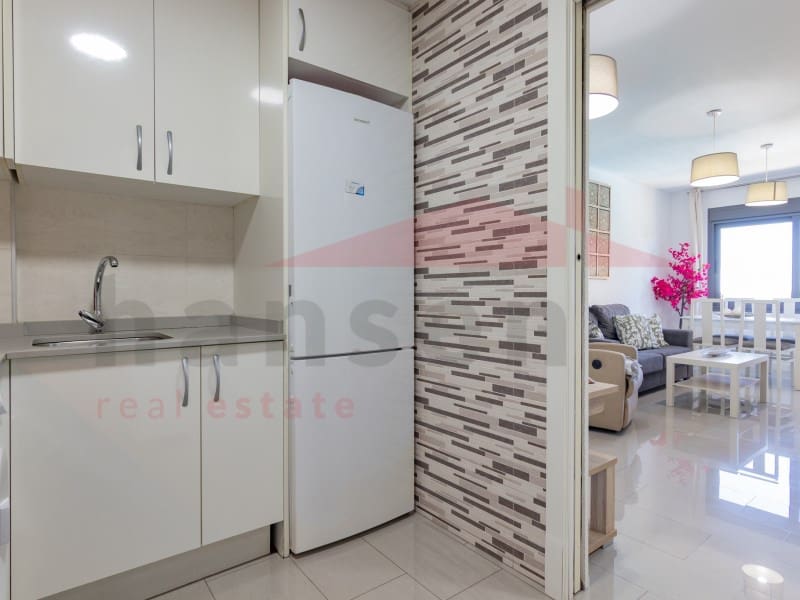 1 makuuhuone Huoneisto vuokrattavana paikassa Torre del Mar mukana 
autotalli - 750 € (Ref: 9247474)