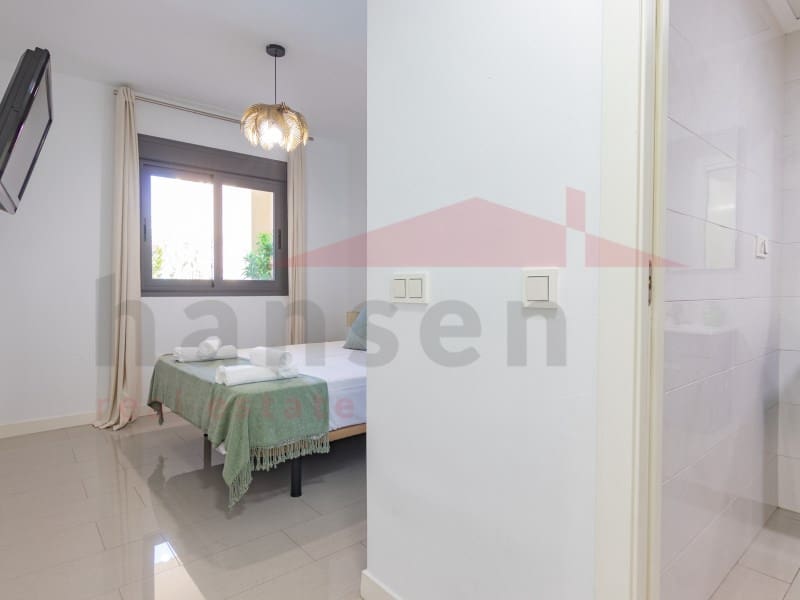 1 makuuhuone Huoneisto vuokrattavana paikassa Torre del Mar mukana 
autotalli - 750 € (Ref: 9247474)