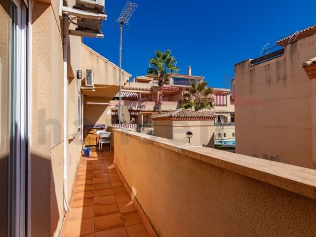 2 soverom Leilighet til salgs i Caleta de Vélez, Vélez-Málaga med svømmebasseng garasje - € 275 000 (Ref: 9264704)