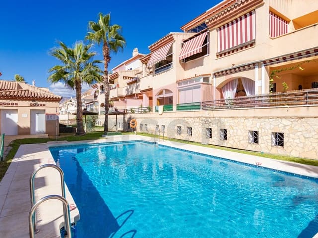 2 soverom Leilighet til salgs i Caleta de Vélez, Vélez-Málaga med svømmebasseng garasje - € 275 000 (Ref: 9264704)