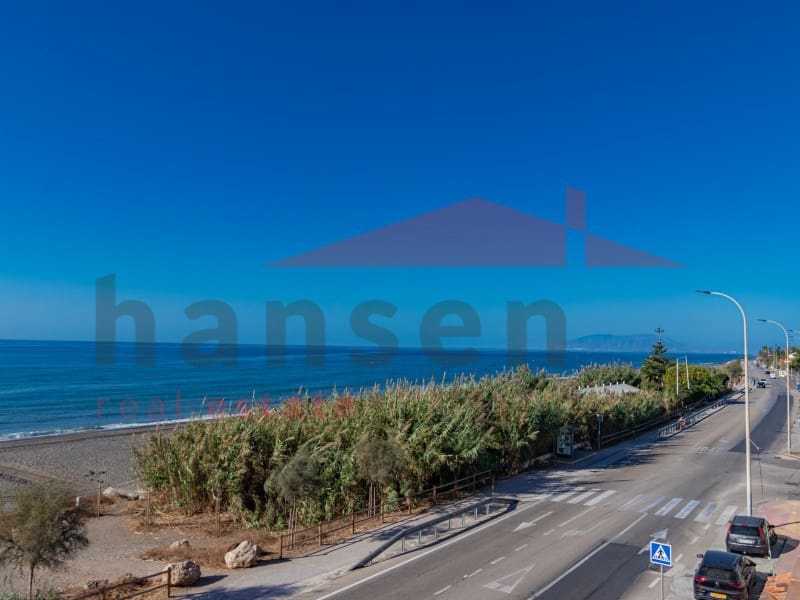 3 soveværelse Byhus til salg i Benajarafe med garage - € 435.000 (Ref: 9294333)