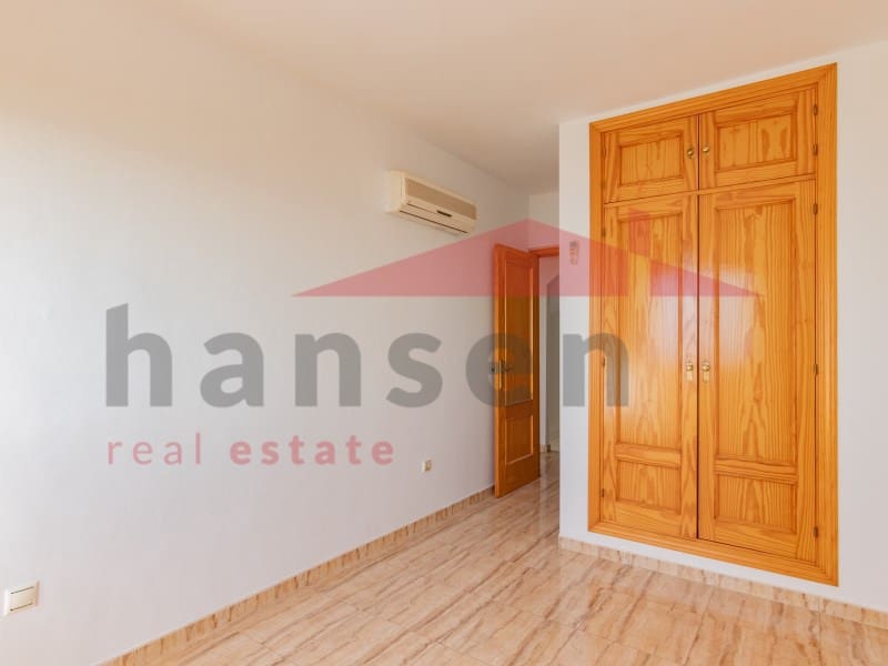 3 soveværelse Byhus til salg i Benajarafe med garage - € 435.000 (Ref: 9294333)