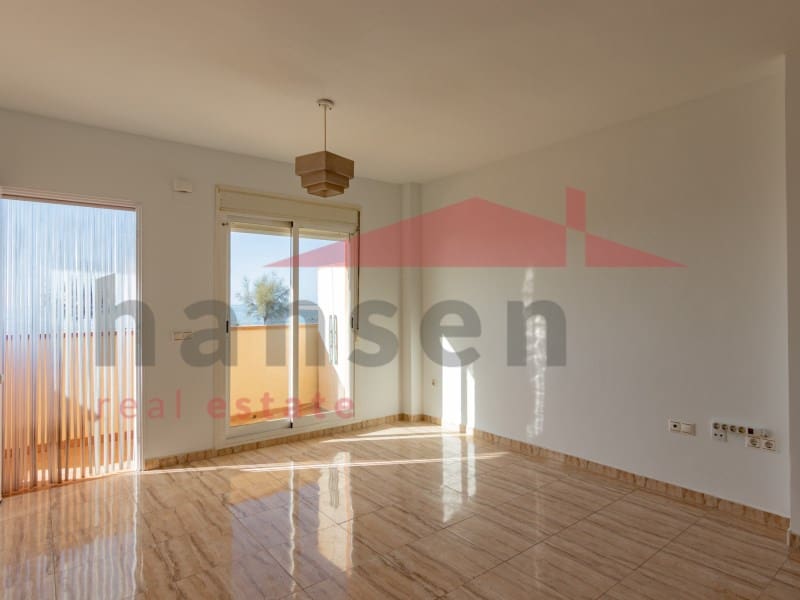 3 soveværelse Byhus til salg i Benajarafe med garage - € 435.000 (Ref: 9294333)