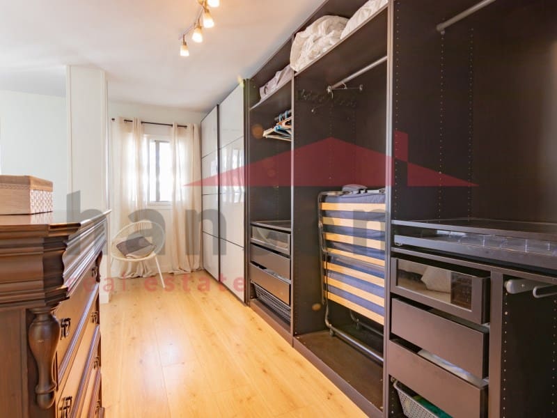 4 makuuhuone Kattohuoneisto myytävänä paikassa Torre del Mar - 589 000 € (Ref: 9296847)