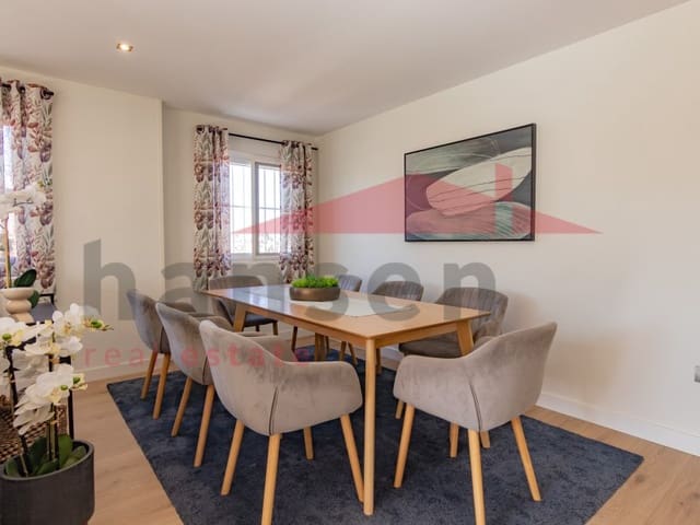 4 chambre Penthouse à vendre à Torre del Mar, Vélez-Málaga - 589 000 € (Ref: 9296847)