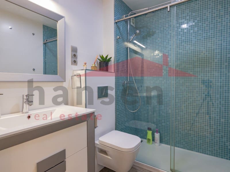 4 makuuhuone Kattohuoneisto myytävänä paikassa Torre del Mar - 589 000 € (Ref: 9296847)