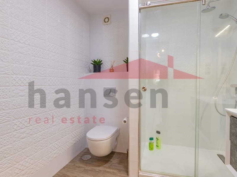 4 makuuhuone Kattohuoneisto myytävänä paikassa Torre del Mar - 589 000 € (Ref: 9296847)