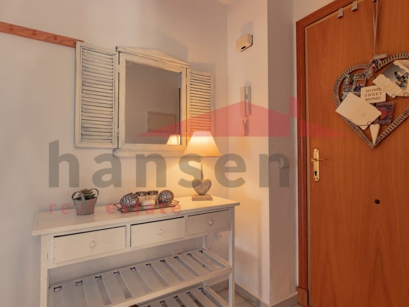 2 soverom Leilighet til salgs i Caleta de Velez med svømmebasseng garasje - € 339 000 (Ref: 9324270)