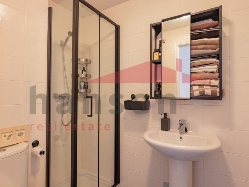 2 soverom Leilighet til salgs i Caleta de Velez med svømmebasseng garasje - € 339 000 (Ref: 9324270)