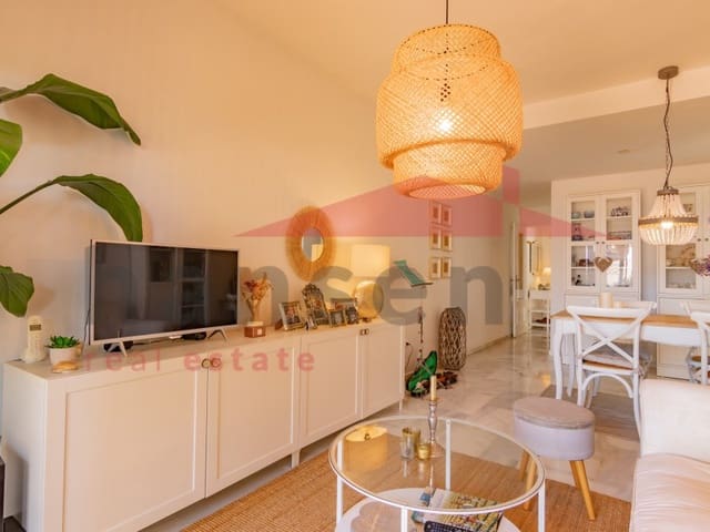 2 sovrum Lägenhet till salu i Caleta de Vélez, Vélez-Málaga med pool garage - 339 000 € (Ref: 9324270)