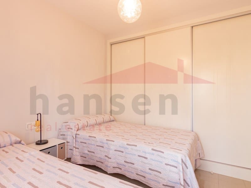 2 sovrum Lägenhet att hyra i Torre del Mar med pool garage - 1 000 € (Ref: 9372142)