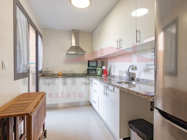 2 soverom Leilighet til leie i Torre del Mar, Vélez-Málaga med svømmebasseng garasje - € 1 000 (Ref: 9372142)