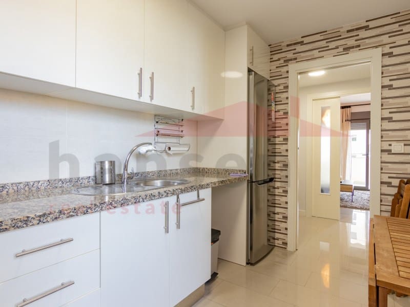 2 sovrum Lägenhet att hyra i Torre del Mar med pool garage - 1 000 € (Ref: 9372142)