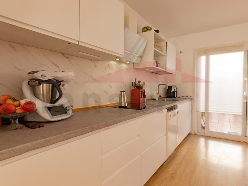 3 soverom Hus til salgs i Almayate med garasje - € 325 000 (Ref: 9385959)