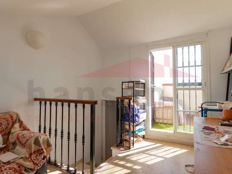 3 soverom Hus til salgs i Almayate med garasje - € 325 000 (Ref: 9385959)