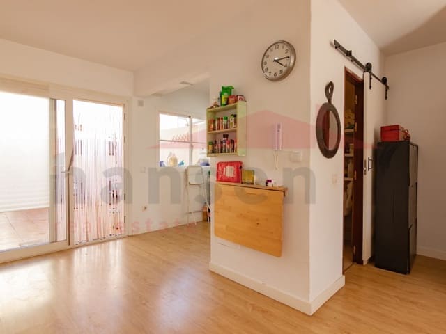 3 soverom Hus til salgs i Almayate, Vélez-Málaga med garasje - € 325 000 (Ref: 9385959)