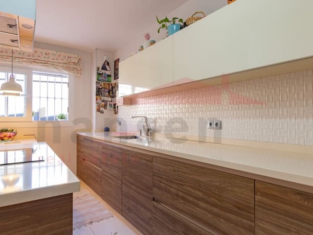 3 soverom Hus til salgs i Torre del Mar, Vélez-Málaga - € 650 000 (Ref: 9416129)