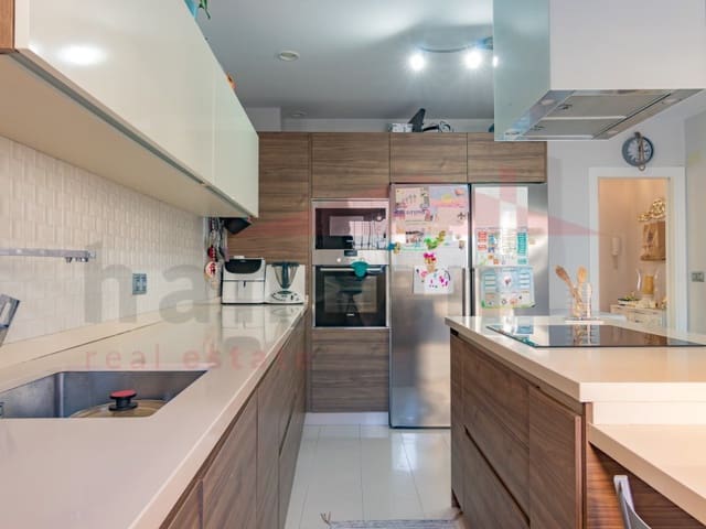 3 soverom Hus til salgs i Torre del Mar, Vélez-Málaga - € 650 000 (Ref: 9416129)