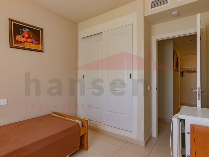 2 sovrum Lägenhet att hyra i Algarrobo Costa med pool garage - 950 € (Ref: 9419949)