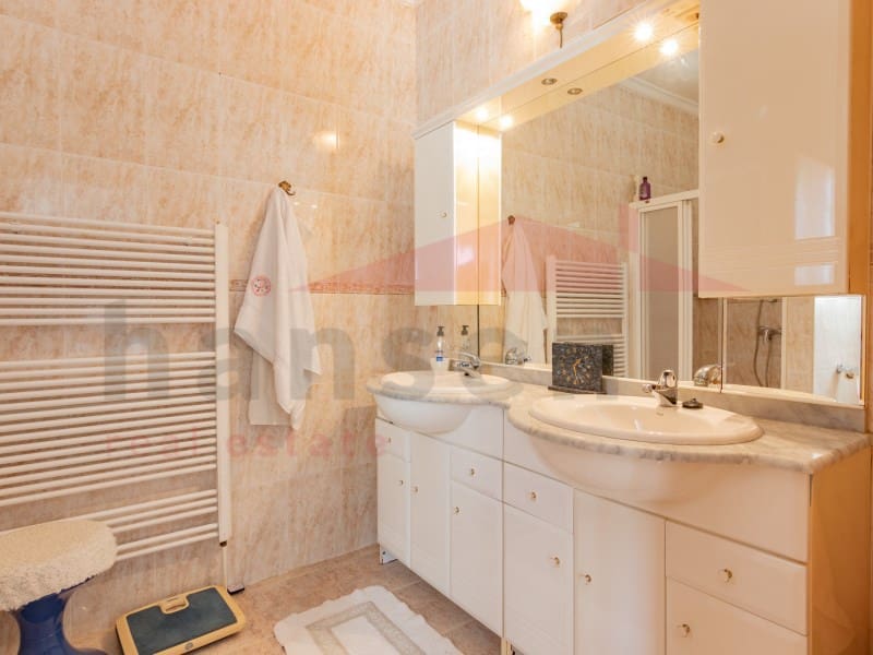 3 quarto Moradia para venda em Benajarafe com garagem - 540 000 € (Ref: 9473147)