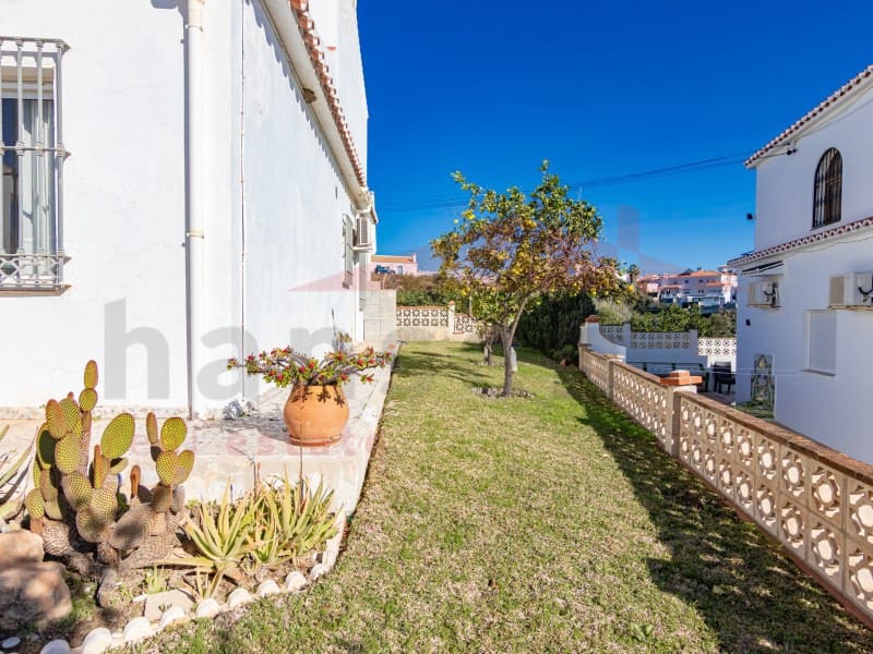 3 quarto Moradia para venda em Benajarafe com garagem - 540 000 € (Ref: 9473147)