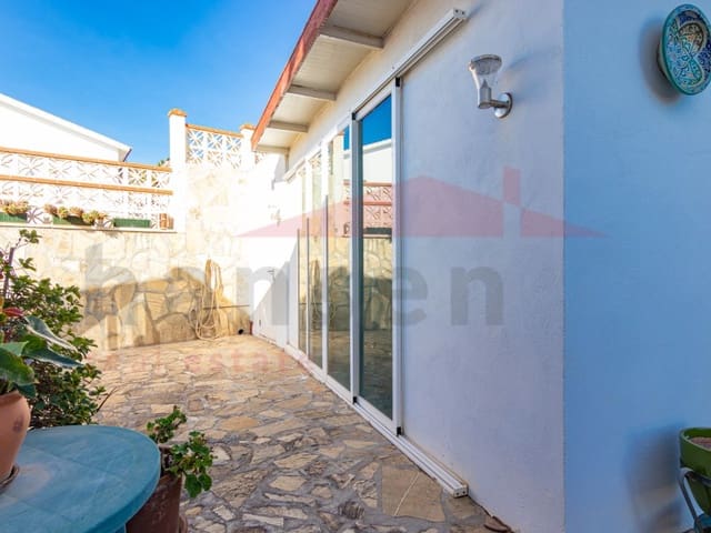 3 quarto Moradia para venda em Benajarafe, Vélez-Málaga com garagem - 540 000 € (Ref: 9473147)