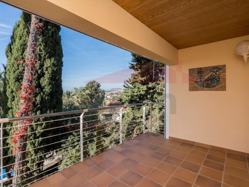 9 soverom Villa til salgs i Torre de Benagalbon med svømmebasseng garasje - € 2 450 000 (Ref: 9488450)