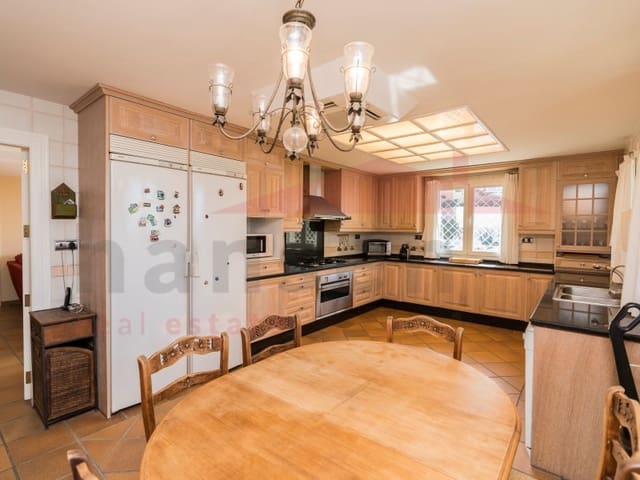 9 soverom Villa til salgs i Torre de Benagalbon, Rincón de la Victoria med svømmebasseng garasje - € 2 450 000 (Ref: 9488450)