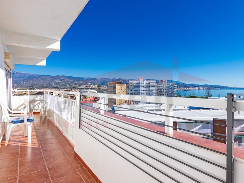 3 soveværelse Lejlighed til salg i Torre del Mar - € 330.000 (Ref: 9502240)