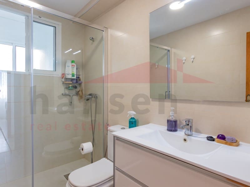 3 soveværelse Lejlighed til salg i Torre del Mar - € 330.000 (Ref: 9502240)