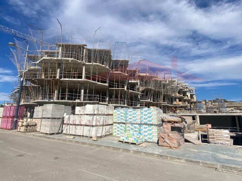 1 slaapkamer Flat te koop in Torrox-Costa met zwembad garage - € 294.000 (Ref: 9524587)