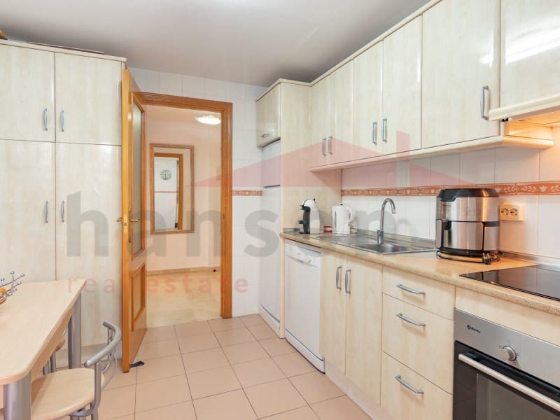 3 bedroom Flat for sale in Caleta de Velez with garage - € 359,000 (Ref: 9528113)