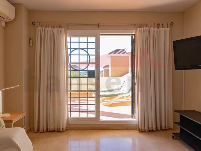 3 soverom Leilighet til salgs i Caleta de Vélez, Vélez-Málaga med garasje - € 359 000 (Ref: 9528113)