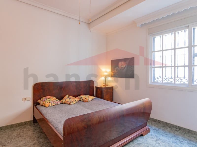 7 soverom Hus til salgs i Velez-Malaga - € 395 000 (Ref: 9541063)