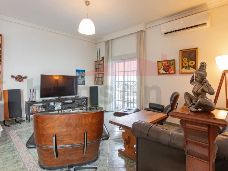 7 soverom Hus til salgs i Velez-Malaga - € 395 000 (Ref: 9541063)