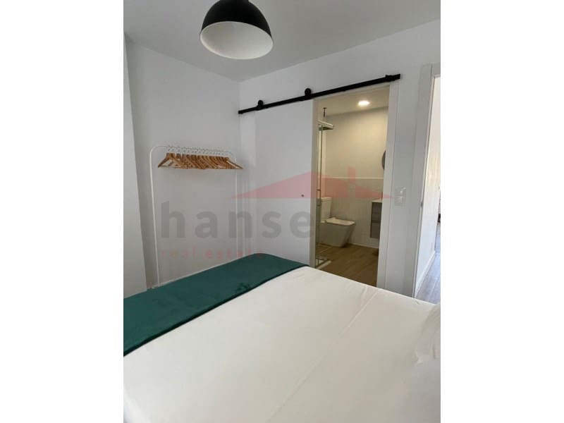 2 bedroom Apartment for rent in Torre del Mar - € 900 (Ref: 9591226)