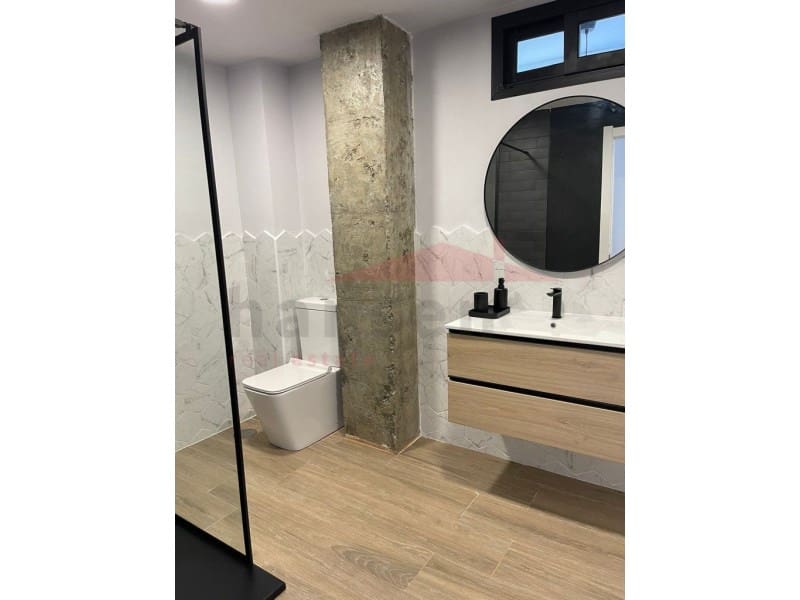 2 bedroom Apartment for rent in Torre del Mar - € 900 (Ref: 9591226)