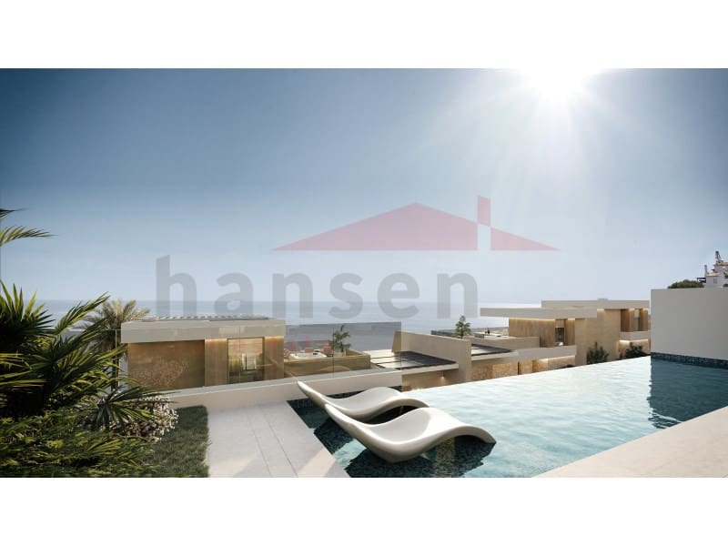 3 bedroom Villa for sale in La Herradura with pool garage - € 1,950,000 (Ref: 9619189)