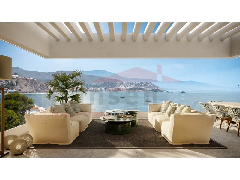 3 bedroom Villa for sale in La Herradura with pool garage - € 1,950,000 (Ref: 9619189)