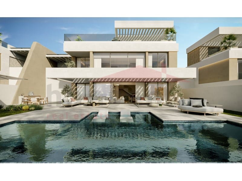 3 bedroom Villa for sale in La Herradura with pool garage - € 1,950,000 (Ref: 9619189)