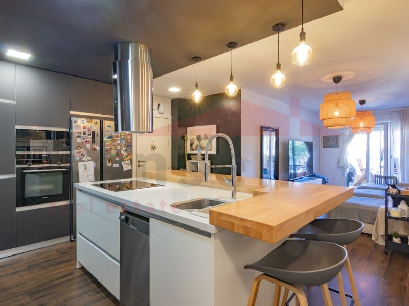 3 makuuhuone Asunto myytävänä paikassa Torre del Mar - 355 000 € (Ref: 9625513)