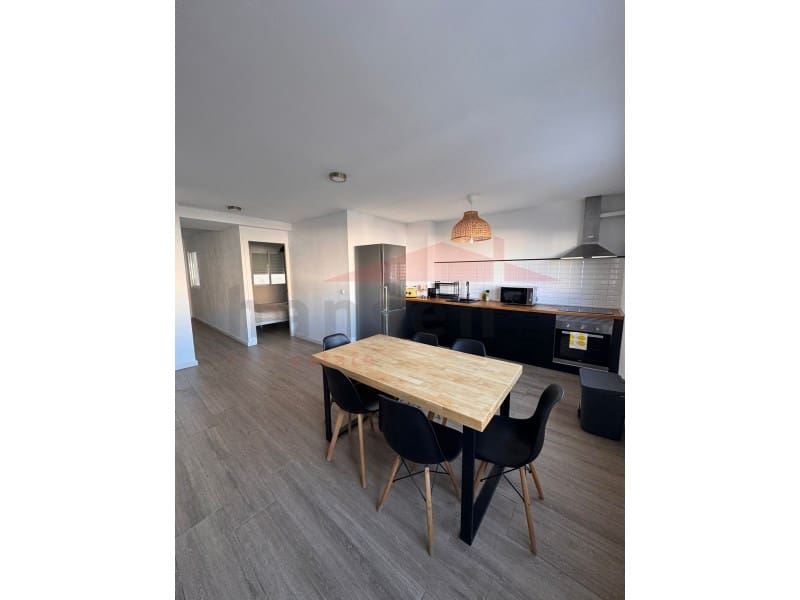 3 soverom Leilighet til leie i Torre del Mar - € 1 250 (Ref: 9627534)