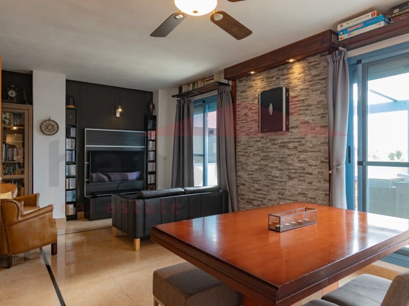 2 slaapkamer Penthouse te koop in Torre del Mar met garage - € 370.000 (Ref: 9644977)