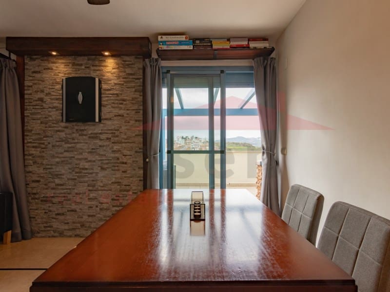 2 slaapkamer Penthouse te koop in Torre del Mar met garage - € 370.000 (Ref: 9644977)