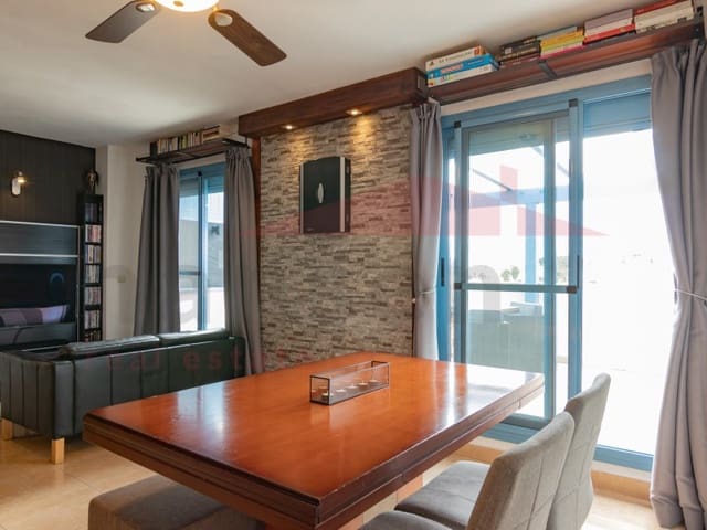 2 slaapkamer Penthouse te koop in Torre del Mar, Vélez-Málaga met garage - € 370.000 (Ref: 9644977)