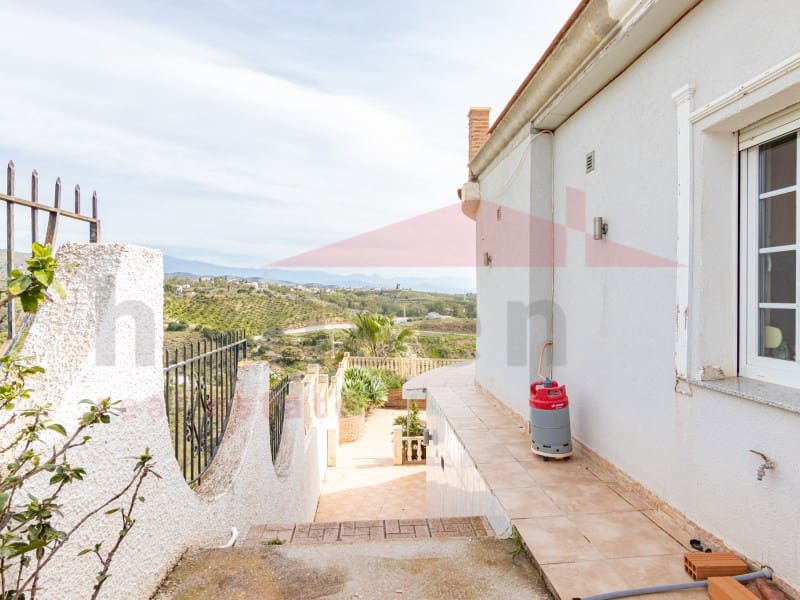 5 Zimmer Villa zu verkaufen in Benajarafe mit Pool - 955.000 € (Ref: 9704898)